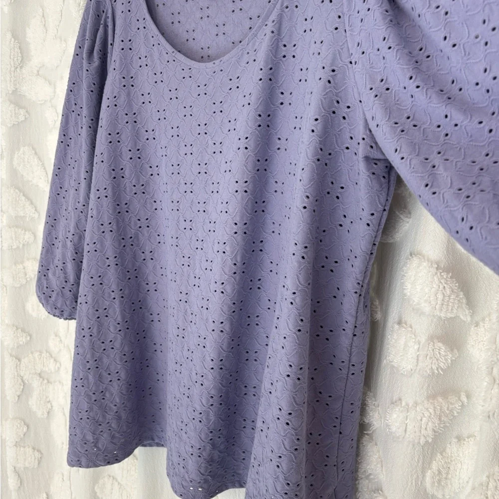 Ava & Viv Purple Eyelet 3/4 Sleeve Top 1X - Picture 4 of 9